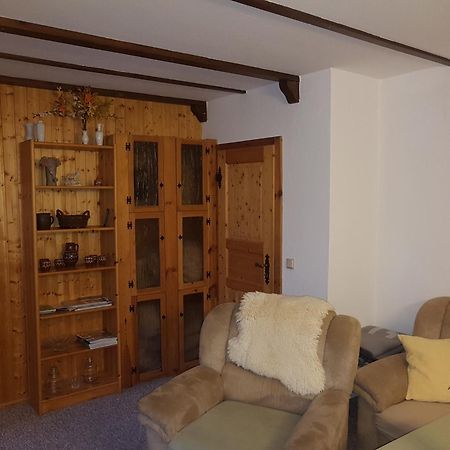 Pension Zum Weissen Hirsch Reitwein Exterior photo